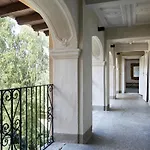 Palazzo Dei Leoni 阿米诺